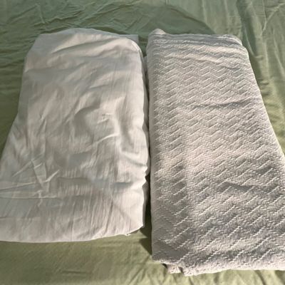 Queen Sized Madison Park Bedding & More (P-RG)
