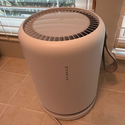 Molekule Mini Air Purifier (O-BC)