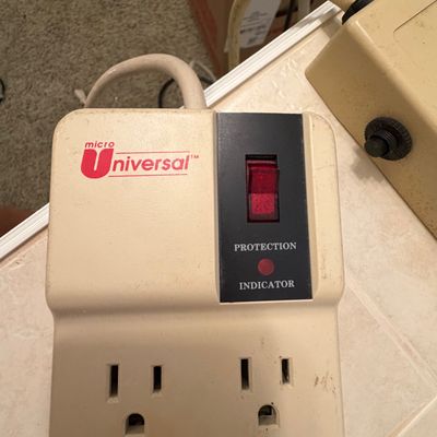 Kinkoo, Surge Arrest and More Power Strips and Surge Protectors (O-BC)