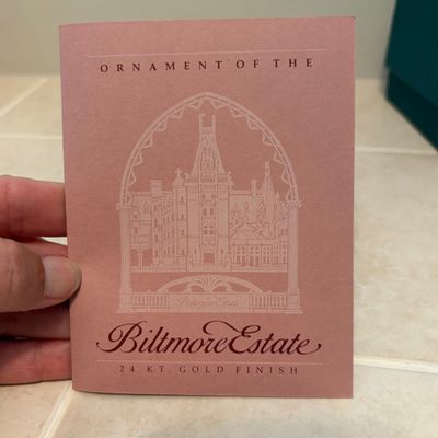 Danbury Mint, Biltmore Estate and More Christmas Ornaments (O-BC)
