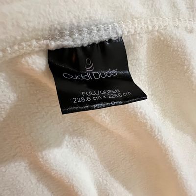 Cuddle Duds, Primaloft & More Queen/King Quilts & Blankets (P-RG)