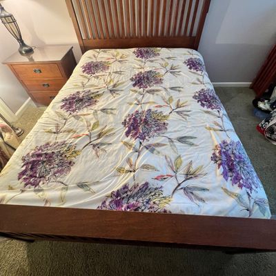 Queen Sized Madison Park Bedding & More (P-RG)