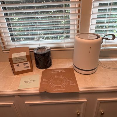 Molekule Mini Air Purifier (O-BC)