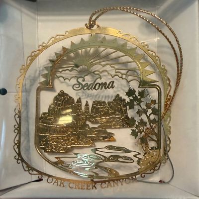 Danbury Mint, Biltmore Estate and More Christmas Ornaments (O-BC)
