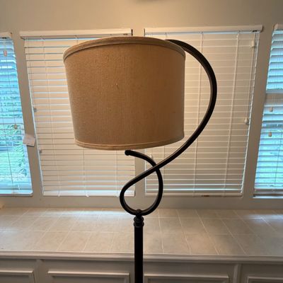 Modern Bronze Floor Lamp w/floor Switch (O-BC)