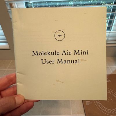 Molekule Mini Air Purifier (O-BC)