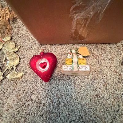 Lenox, Home Accents and More Christmas (O-BC)