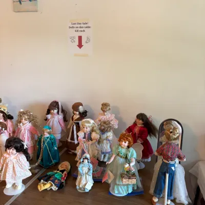 Estate sale photo