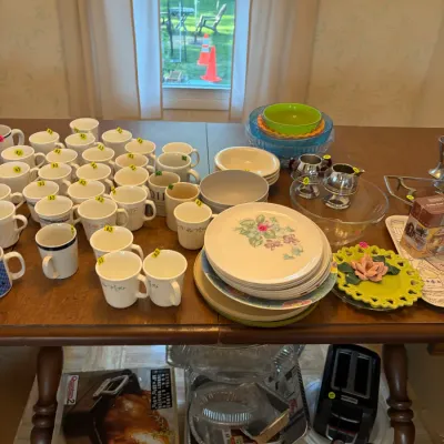 Estate sale photo