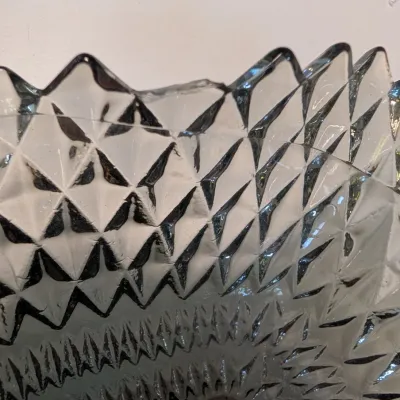 Various Pottery & Glass Decor (All the pieces have a crack or chips) See All Pictures