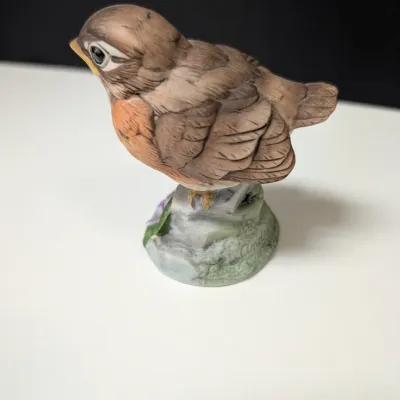 Pair Of Robin Figurines, 1 Robin Is By Andrea & Canary Figurine