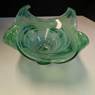 Various Pottery & Glass Decor (All the pieces have a crack or chips) See All Pictures