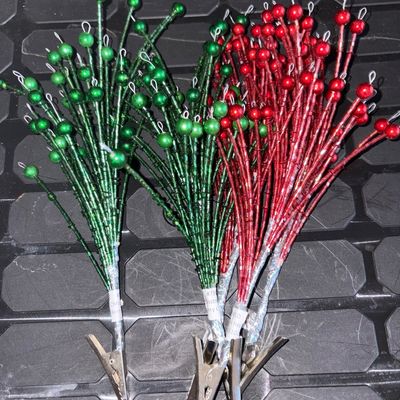 Sale Photo Thumbnail #240: Red Green Ball Christmas Clip Picks, Floral Holiday Picks
