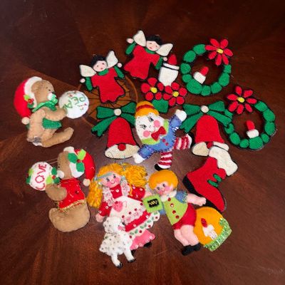 Sale Photo Thumbnail #222: Felt & Yarn Homemade Christmas Ornaments, Humpty Dumpty, Angels, Bear, Children, Wreaths
