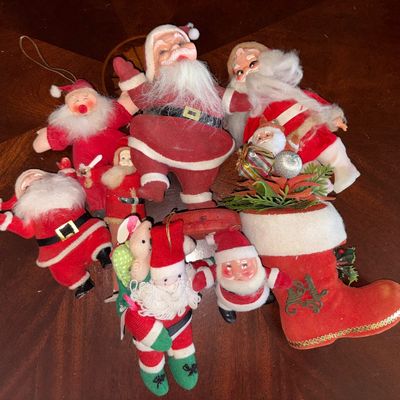 Sale Photo Thumbnail #215: Christmas Santa Claus Lot (8) pieces
Note: some of the felt is coming off, discoloration, fading etc.. review photos