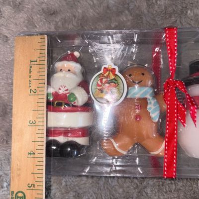 Sale Photo Thumbnail #39: Christmas Candle Trio, Santa Claus, Gingerbread Man, Snowman