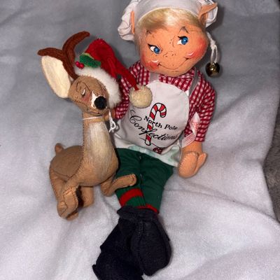 Sale Photo Thumbnail #251: Anna Lee Reindeer & Confections Chef - North Pole Figurers