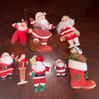 Sale Photo Thumbnail #217: Christmas Santa Claus Lot (8) pieces
Note: some of the felt is coming off, discoloration, fading etc.. review photos