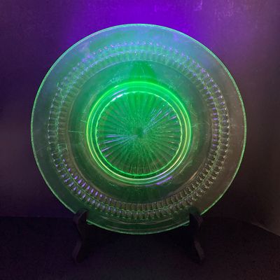 LOT 100: Three Uranium Glass Plates with Westmoreland Rectangular Milk Glass Lidded Box