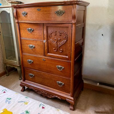 LOT 36: Lexington Victorian Sampler Collection Tall Door Chest/Dresser