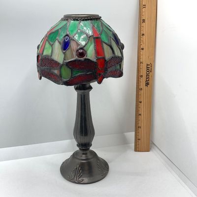 LOT 71: Stained Glass Tea Light Lamp / Light, I Godinger & Co Lidded Bowl with Cast Iron Grasshopper