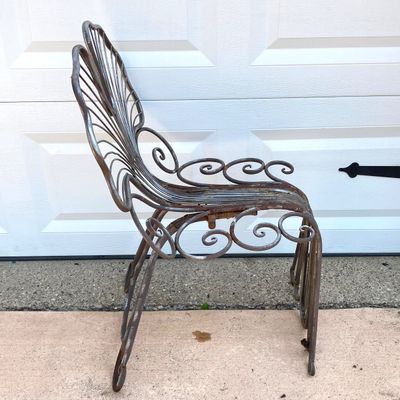 LOT 89: Unique Find - Metal Butterfly Chair