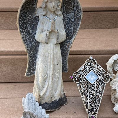 LOT 84: Large Collection of Assorted Cherubs and Angel Garden Decor