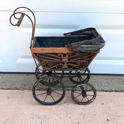 LOT 91: Vintage Garden Decor - Metal / Iron Hummingbird Feeder / Bath with Baby Coach
