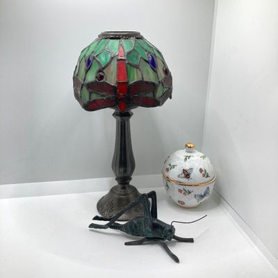 LOT 71: Stained Glass Tea Light Lamp / Light, I Godinger & Co Lidded Bowl with Cast Iron Grasshopper