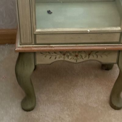 LOT 35: Hand Painted Display Wood Shelf with Mirrored Back and Glass Shelves