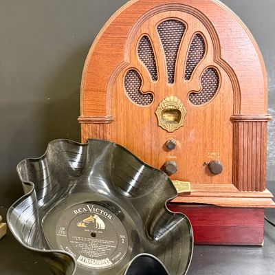 LOT 122: Large Poly-resin 18” Beethoven Bust, Thomas Collector’s Ed Radion Model BD=109 and Record Bowl