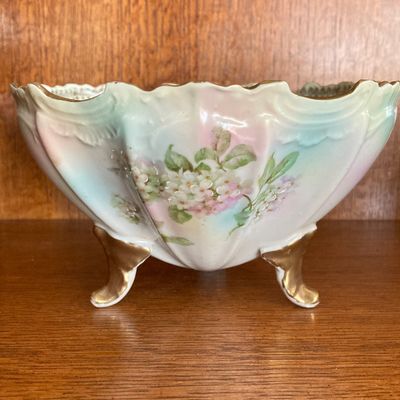 LOT 104: Vintage French / Victorian Style Hand Painted Decor - Silesia Germany Bowl and More