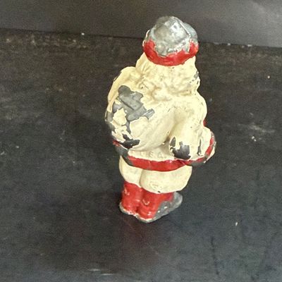 LOT 114: Vintage Lefton Christmas Candle Salt and Pepper Shakers, Napco Musical Angel Shakers and Cast Lead Santa