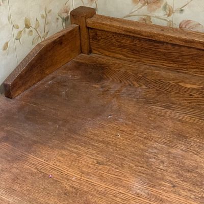 LOT 33: Antique/Vintage Wood Desk