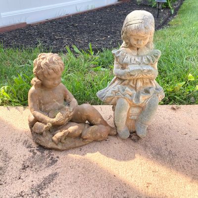 LOT 76: Four Garden / Outdoor Concrete Statues
