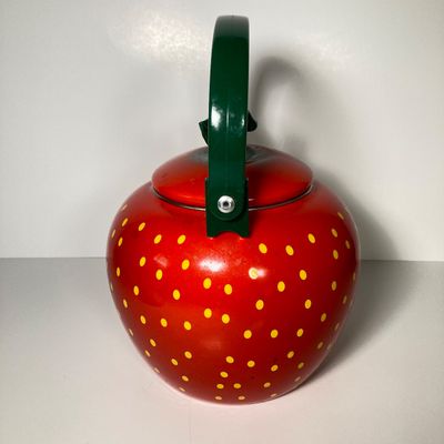 LOT 174: Kitchenware and Bakeware Collection - Corning Ware, Lailani Genuine Monkey Pod Olive Dish, Tea Kettle, Made in Poland Ceramic...