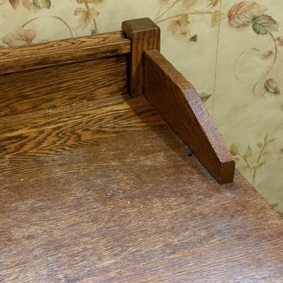 LOT 33: Antique/Vintage Wood Desk