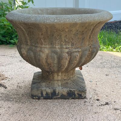 LOT 78: Concrete Garden Decor - Planter and Floral Statue