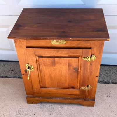 LOT 59: White Clad (Simmons Hardware Co.) End Table / Cabinet