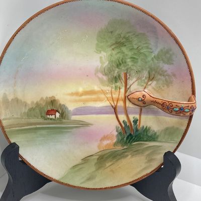 LOT 103: Beautiful Collection of Hand Painted Porcelain / China - Limoges, Nippon, Noritake Japan and More