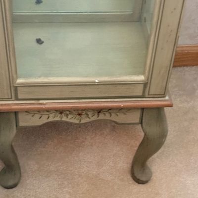 LOT 35: Hand Painted Display Wood Shelf with Mirrored Back and Glass Shelves