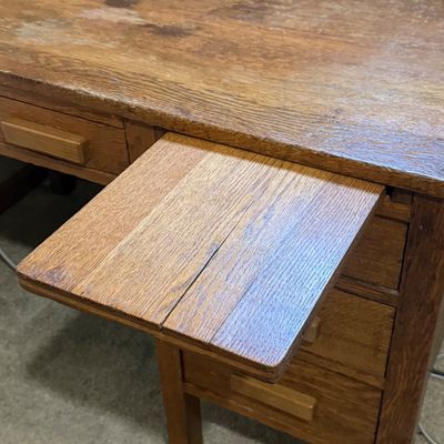 LOT 33: Antique/Vintage Wood Desk
