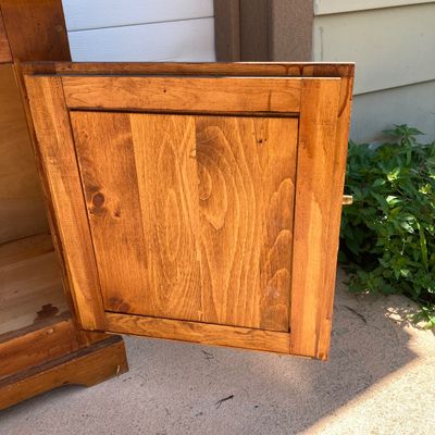 LOT 59: White Clad (Simmons Hardware Co.) End Table / Cabinet