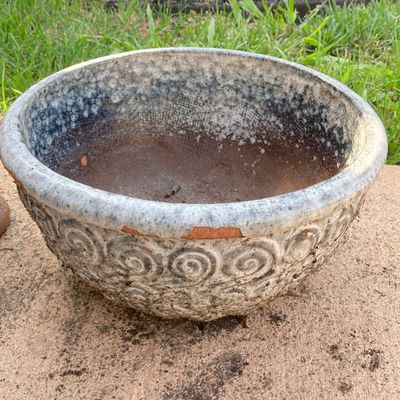 LOT 77: Collection of Outdoor / Garden Pottery Planters and Decor