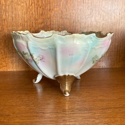 LOT 104: Vintage French / Victorian Style Hand Painted Decor - Silesia Germany Bowl and More