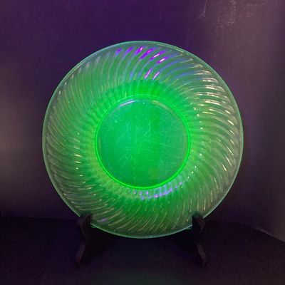 LOT 100: Three Uranium Glass Plates with Westmoreland Rectangular Milk Glass Lidded Box