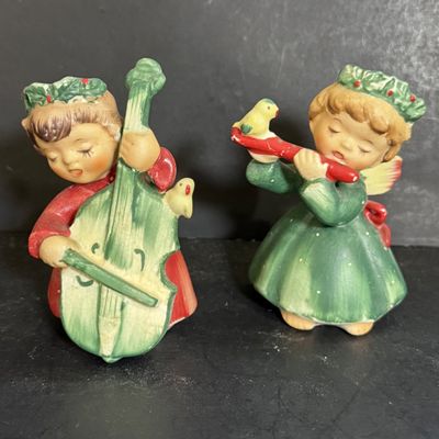 LOT 114: Vintage Lefton Christmas Candle Salt and Pepper Shakers, Napco Musical Angel Shakers and Cast Lead Santa
