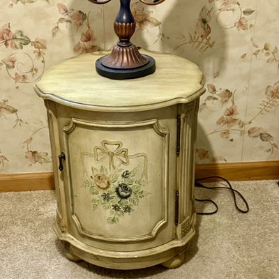 LOT 32: Hand-Painted Round Cabinet/Side Table with Lamp