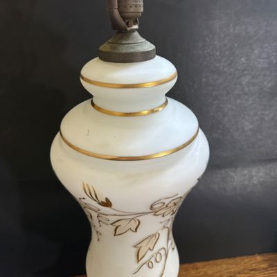 LOT 40: Vintage White Satin Glass Table Lamp with Picture and Mirror