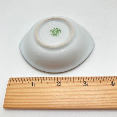 LOT 103: Beautiful Collection of Hand Painted Porcelain / China - Limoges, Nippon, Noritake Japan and More